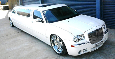 Chrysler---300c---10---seater---Limo